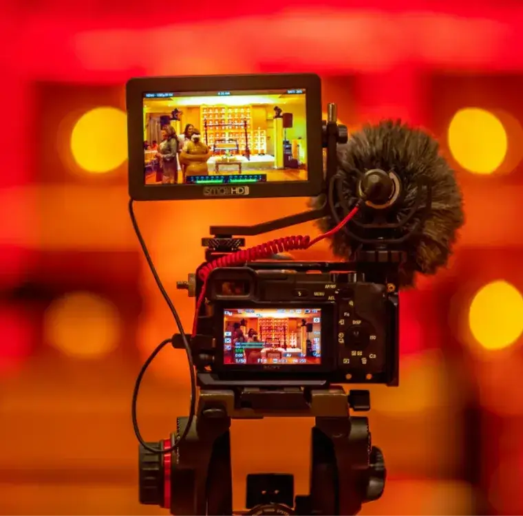 世界をつなぐ撮影ネットワーク